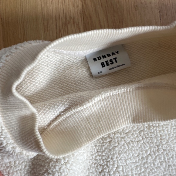 Crop fleece sweatshirt - Picture 2 of 3